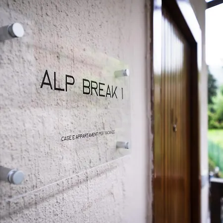 Alp Break 1 - Nel Borgo Storico Del Ponte 펜션