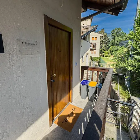 Alp Break 1 - Nel Borgo Storico Del Ponte Αόστα